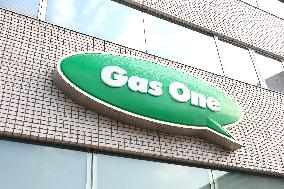 Gas One sign and logo